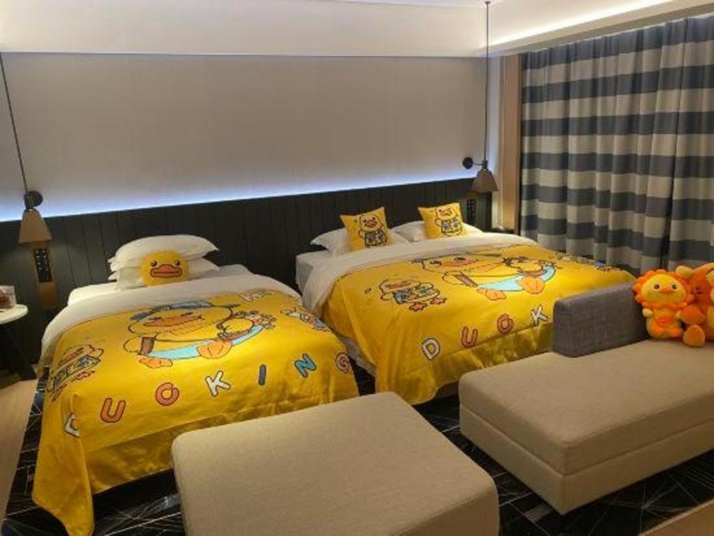 Movie Star Hotel Гуанчжоу Экстерьер фото