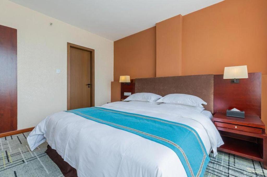 Movie Star Hotel Гуанчжоу Экстерьер фото